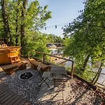 Hotel en barco Bay Houseboats