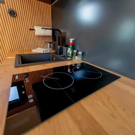 Ботель Bay Houseboats Прага