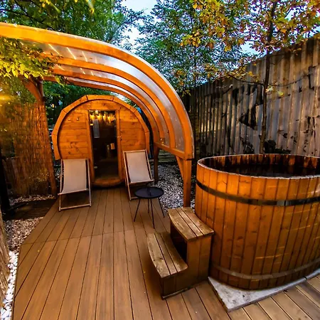 Bay Houseboats Ботель 3*