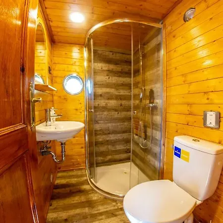 Bay Houseboats 3* Прага