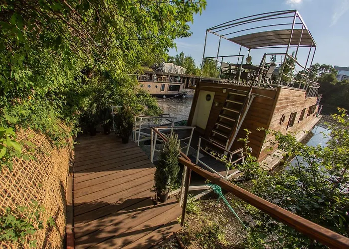 Bådhotel Bay Houseboats Prag