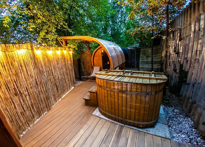 Bay Houseboats Bådhotel 3*