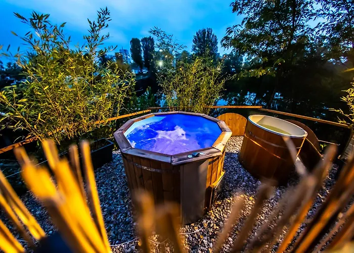 Bådhotel Bay Houseboats Prag