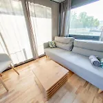 بوتيل Bay Houseboats براغ